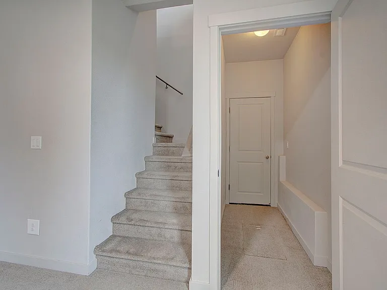 13000 NE 24th Cir — Photo 25