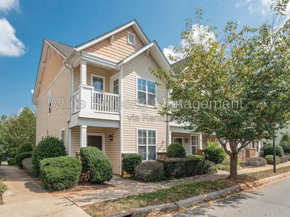 14925 Scothurst Ln, Charlotte, NC 28277