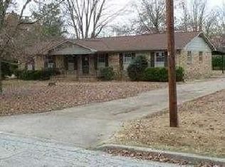 1815 Wedgewood Dr, Union City, TN 38261