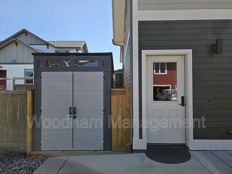 4461 Waters St #A — Photo 17