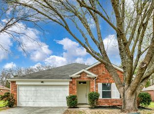 817 Monette Dr, Glenn Heights, TX 75154