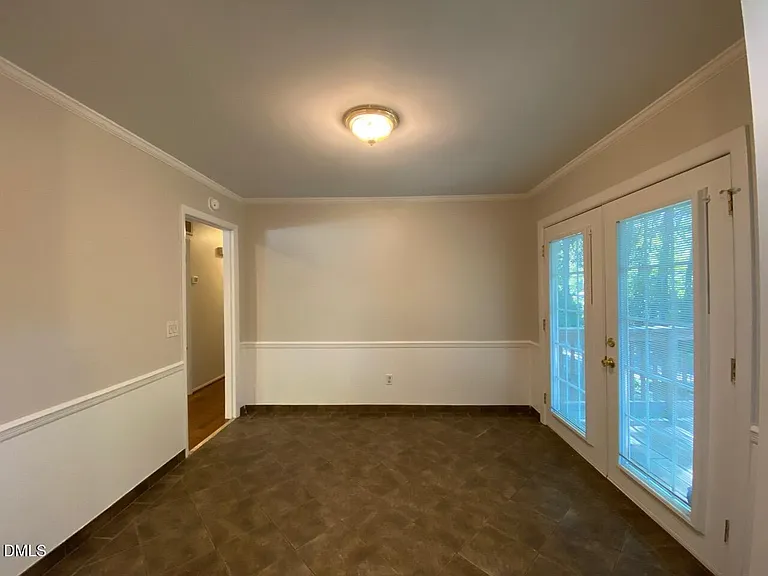 409 Killington Dr — Photo 6