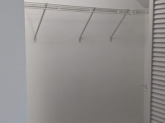 3rd image of 2642 N Lincoln Ave #738A3246C