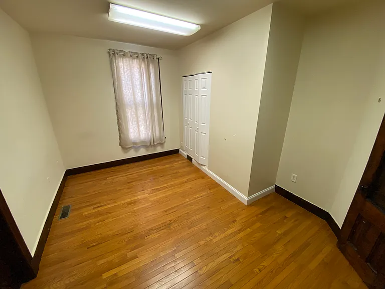 714 State St #2 — Photo 5