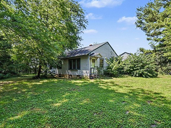 2nd image of 6510 84th St SE