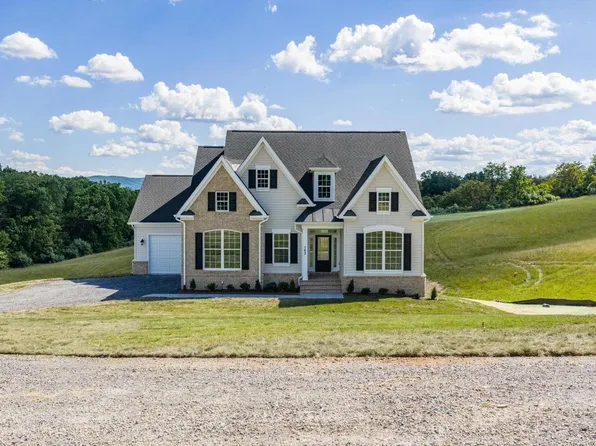 Red Oak Rd, Cross Junction, VA 22625