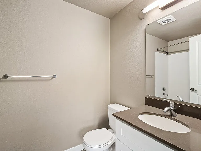 The Row Townhomes — Photo 15