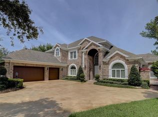 206 Harbor View Ln, Largo, FL 33770
