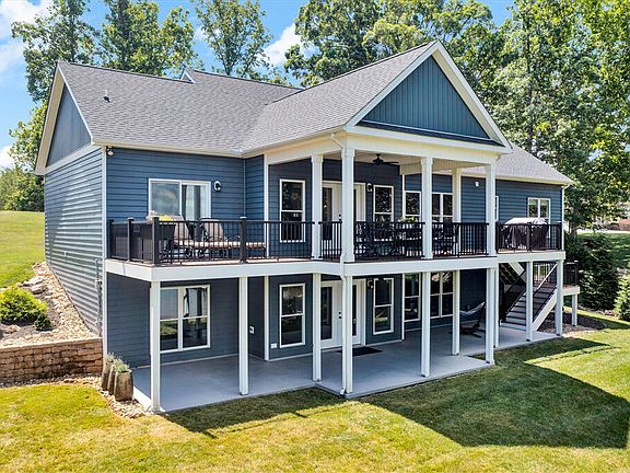 4th image of 138 Hillcrest Heights Dr