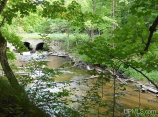 1 County Road 58, Grand Marais, MI 49839