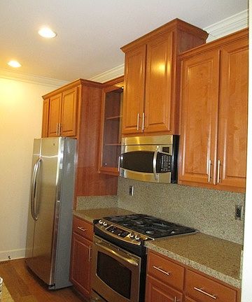 Gourmet kitchen