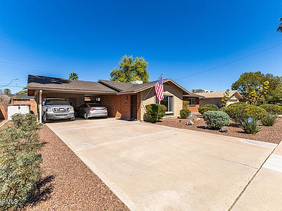 3rd image of 8332 E Monterosa Street