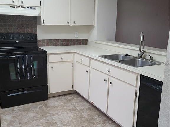 5th image of 7809 Buryl Ct #208