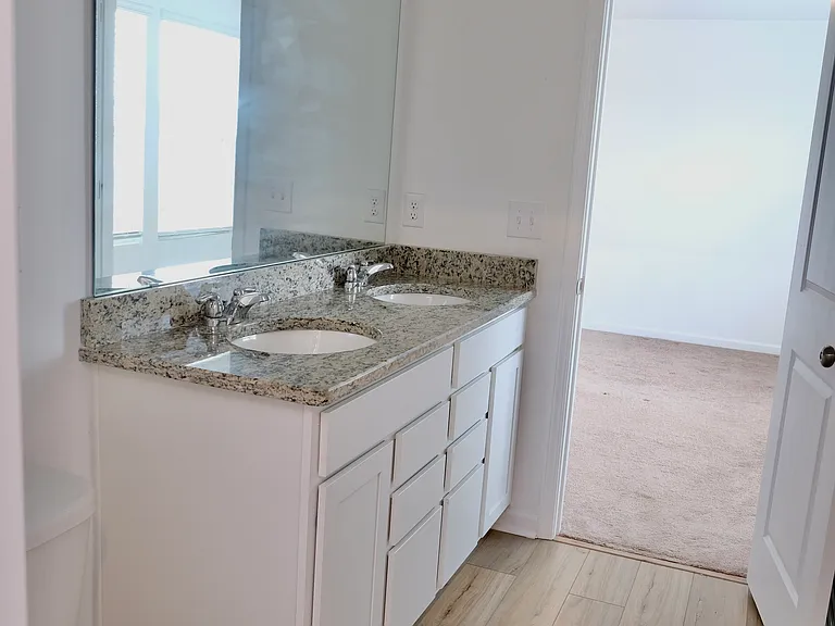 2978 Langhorne Ave SW — Photo 41