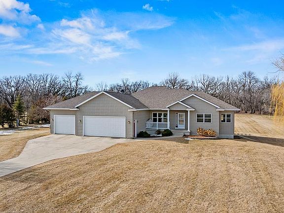 2nd image of 2507 River Rd