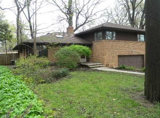 1610 Stoddard St, Rockford, IL 61108