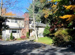 6 Di Rubbo Dr, Cortlandt Manor, NY 10567