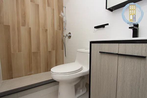 Rented by Brooklyn Rentals NYC | media 12