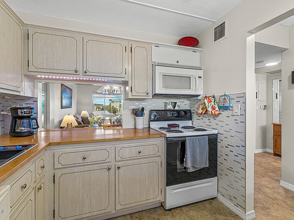 2nd image of 2562 N Garden Drive #306