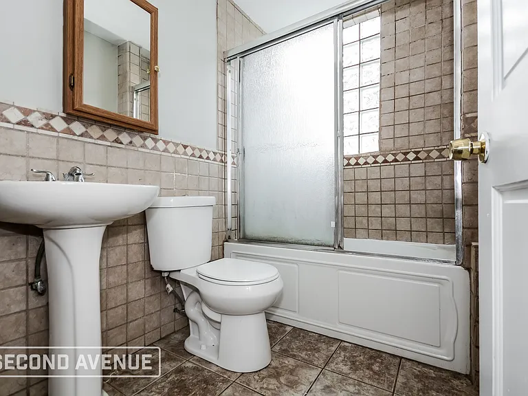 4315 W 8th St — Photo 20