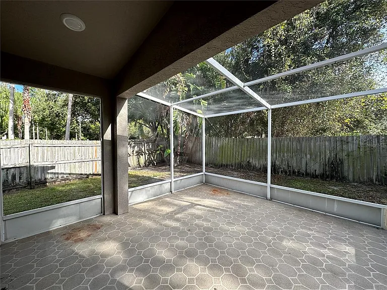 8037 Moccasin Trail Dr — Photo 28
