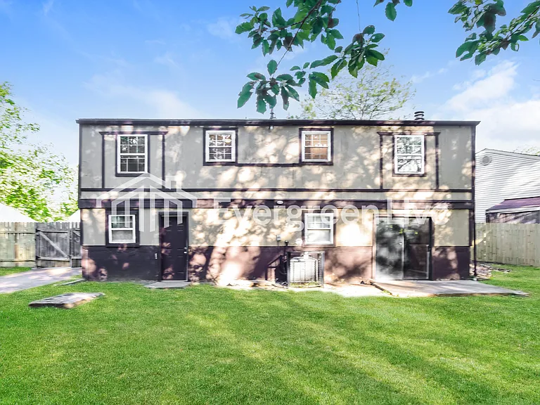 4332 Willow Park Cv — Photo 15