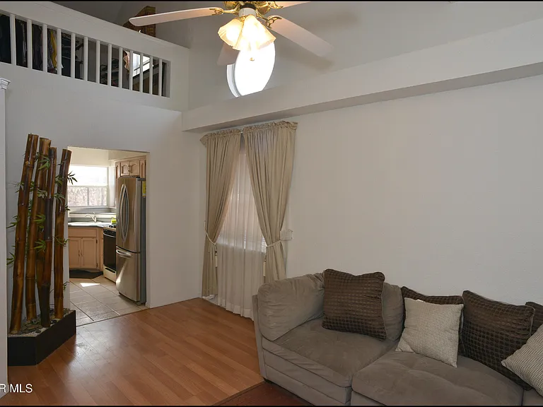 7528 Luz De Lumbre Ave — Photo 4