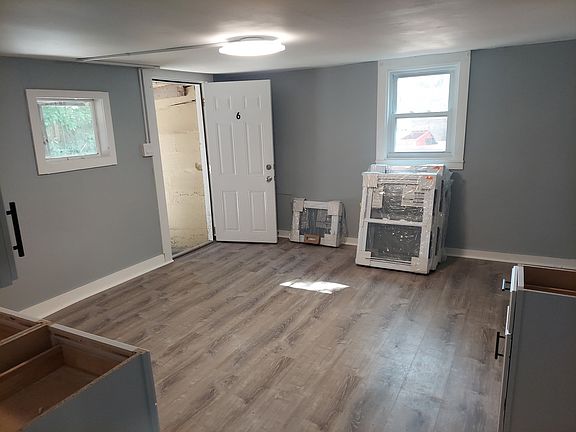 2nd image of 266 Pleasant St #6