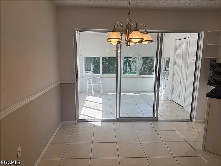 7400 College Pkwy #1D — Photo 3
