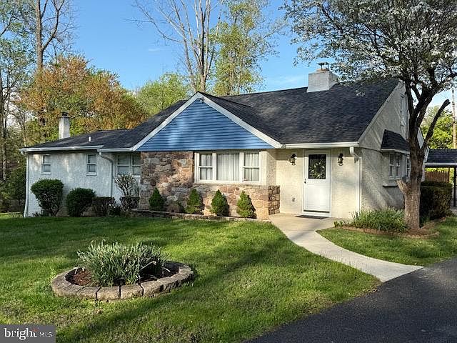 1st image of 255 Kimbel Dr