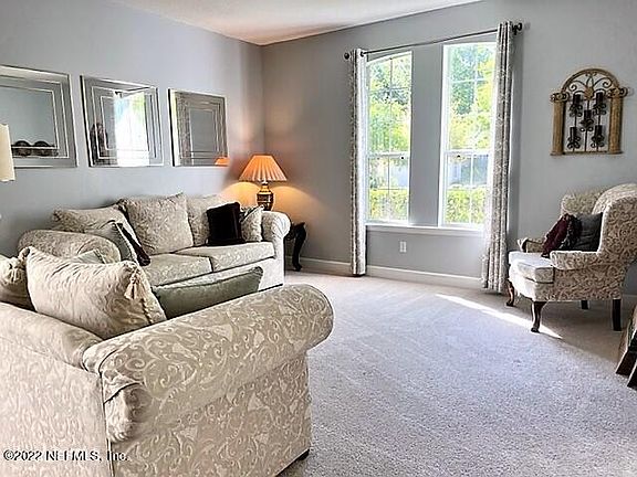 5th image of 1463 Barrington Cir