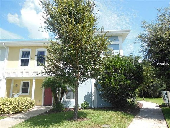2nd image of 2033 Grand Oak Dr