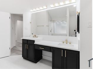 2409 Brookside Dr, Rowlett, TX 75088