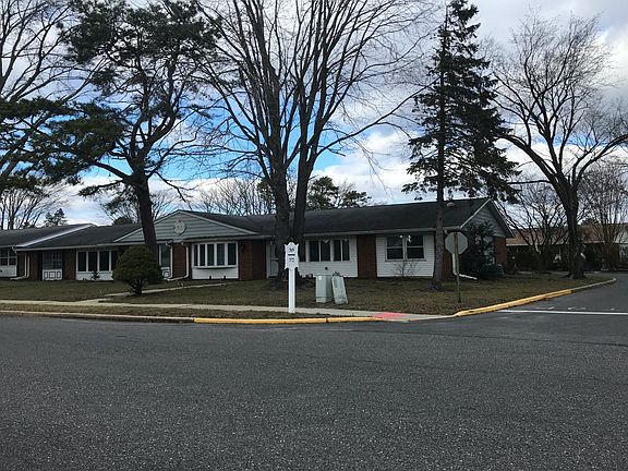 2nd image of 369A Portsmouth Dr