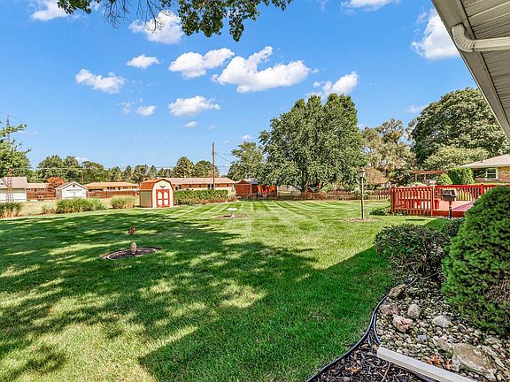 2nd image of 25821 Kiser Ct