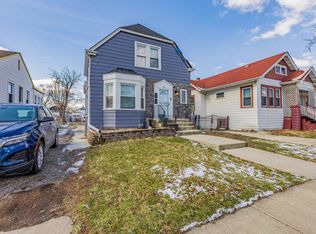 10044 S La Salle St, Chicago, IL