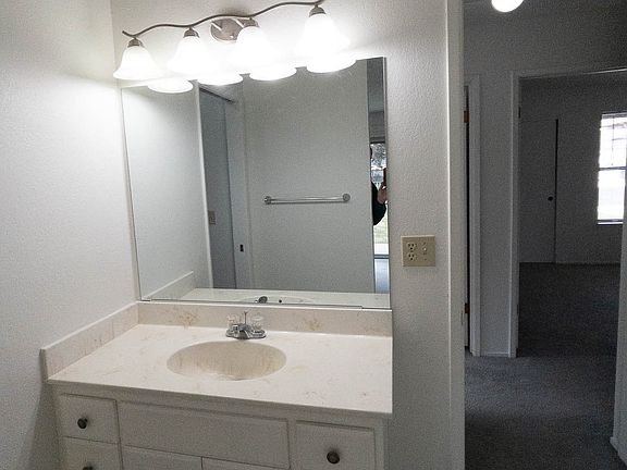 Master Bedroom Vanity