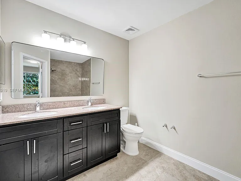 43 Simonton Cir — Photo 11