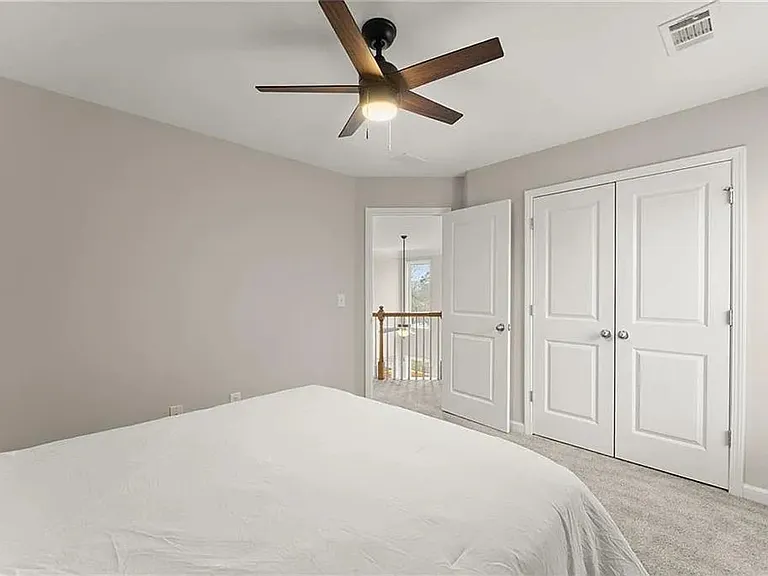 5987 Wellington Ave — Photo 12