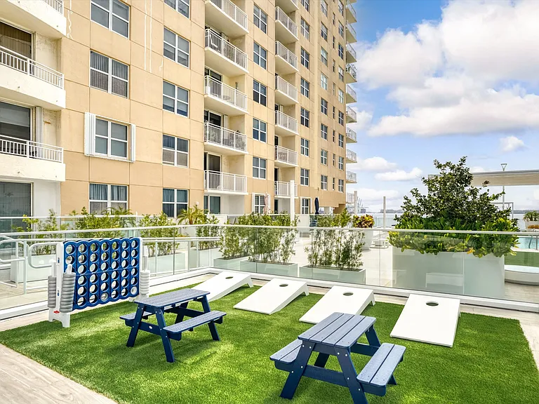 770 Claughton Island Dr #1114 — Photo 43