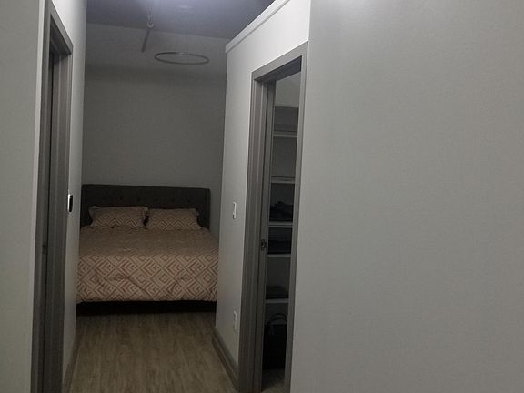 3rd image of 735 Griswold St APT 701