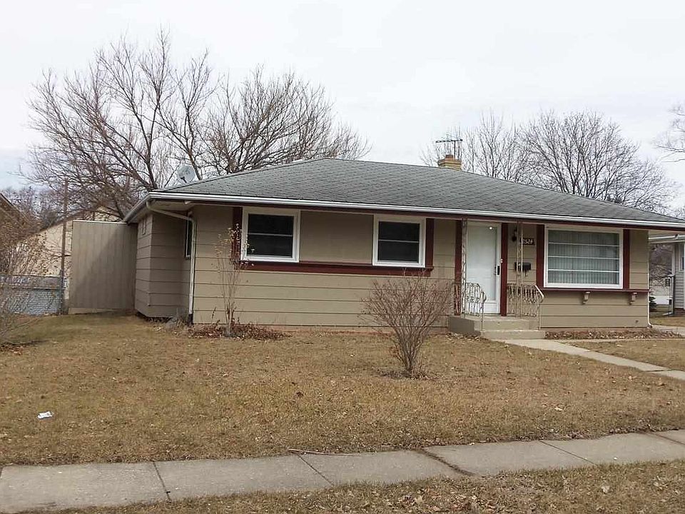 1st image of 2524 Heritage Ct