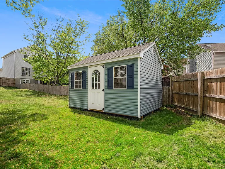 3594 Half Moon Gln — Photo 3