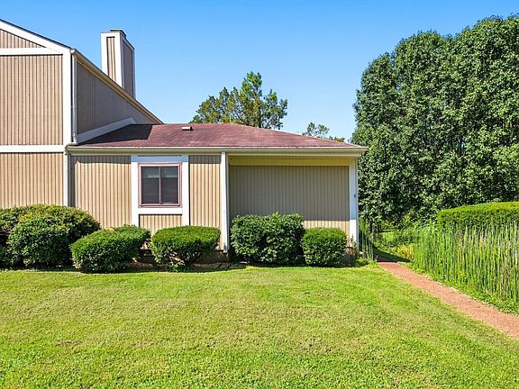 2nd image of 849 Todd Preis Dr