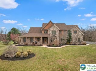 5590 Tuscany Ct, Coopersburg, PA