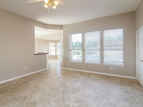 4th image of 2504 Dunbar Dr