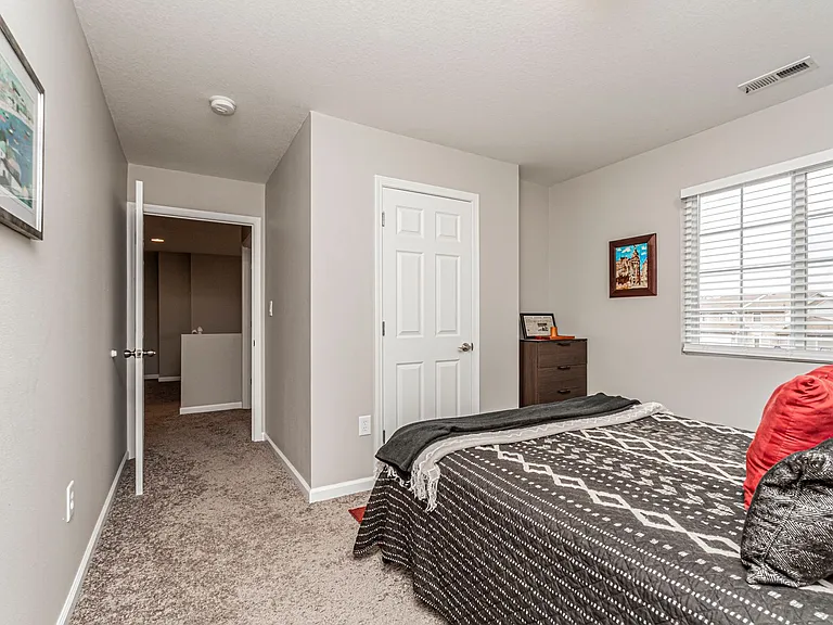 601 Seitz Ct — Photo 28