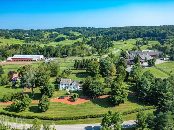 15 Kirby Hill Road, Pawling, NY 12564