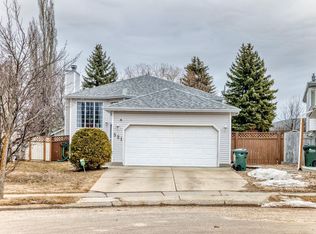 521 Rainbow Cres, Strathcona County, AB T8A 5M8
