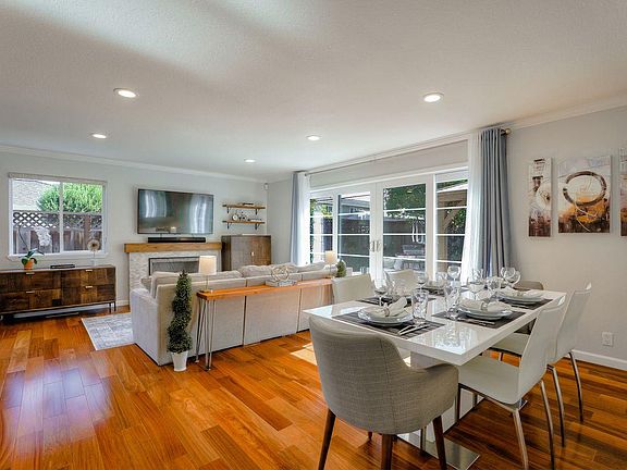 4th image of 1804 Gunston Way